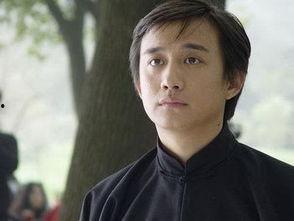 关于坚守的明星素材